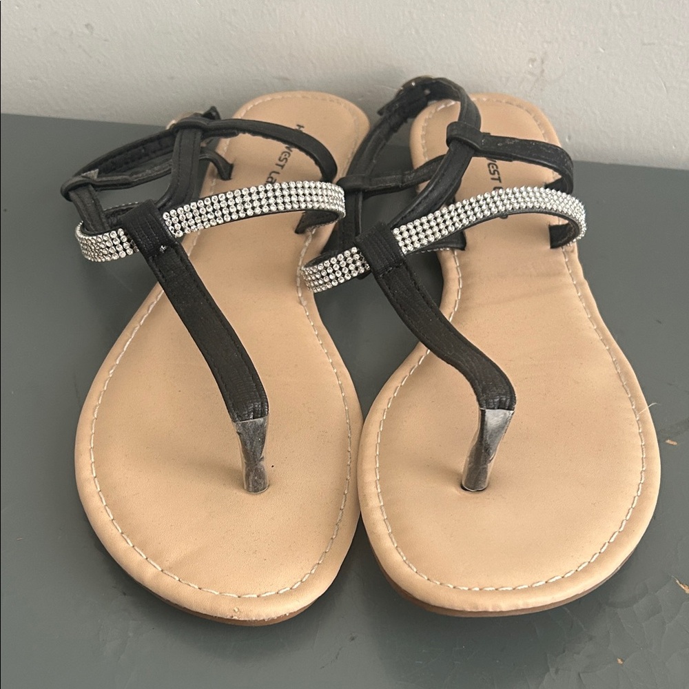 Harvest Land, Woman’s Size 9 Black Rhinestone T-Strap Sandals with Beige Footbed